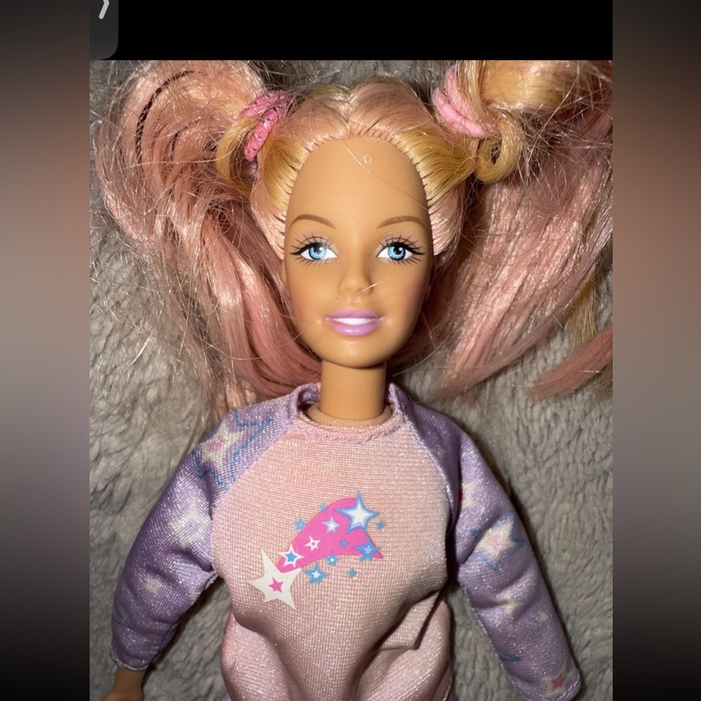 Dream Glow Barbie 2001 Soft Body Doll With Original Clothes great gift collector